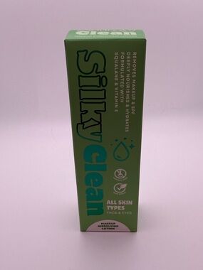 Oz Lab Silky Clean Makeup Dissolving Lotion